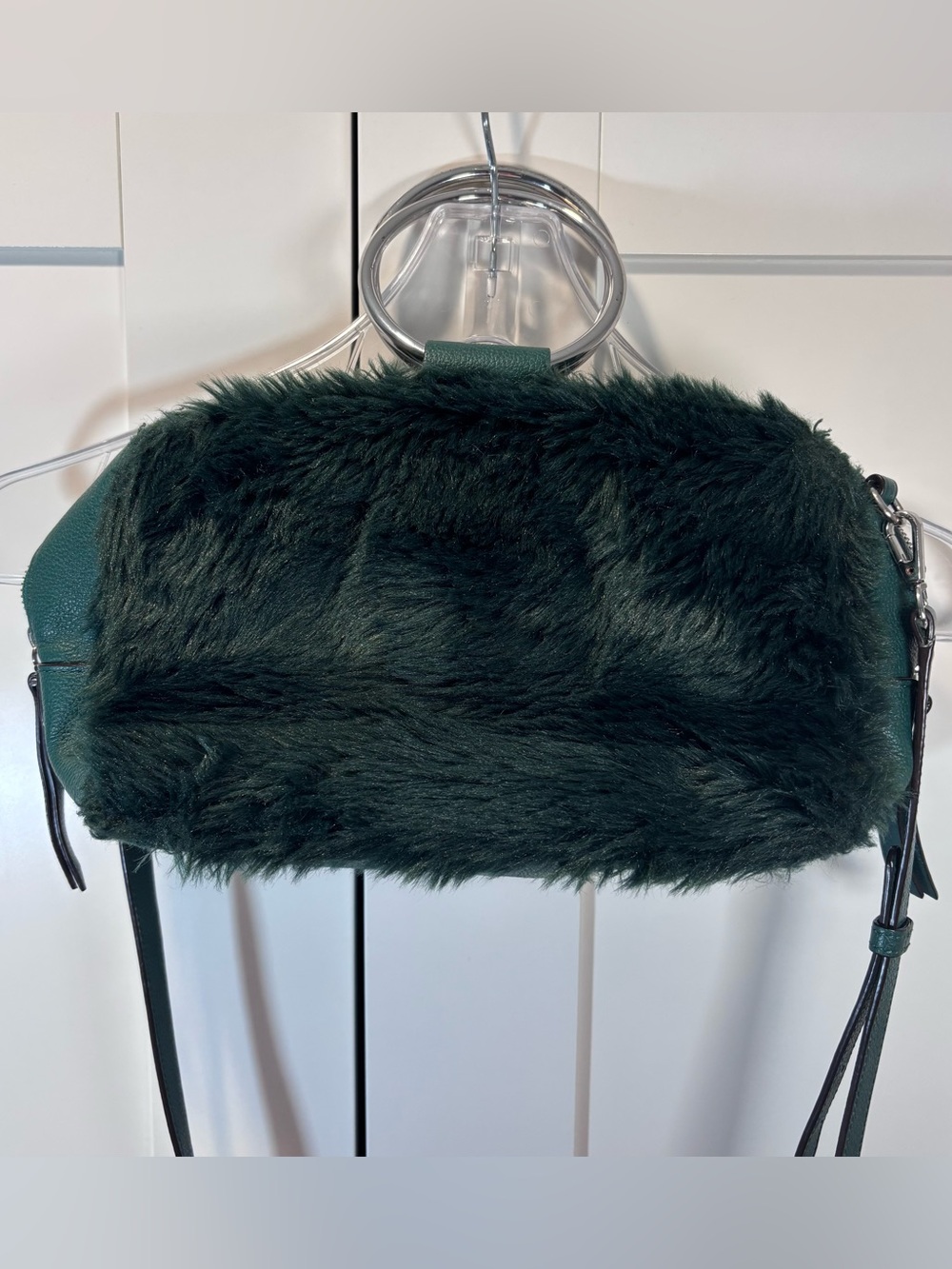 Henri Bendel Green Leather Fur Satchel Bag Silver Ring Handles Crossbody Rare